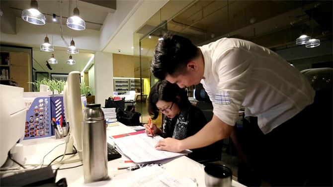 她們說(shuō)：這才叫上班！-別墅設(shè)計(jì),軟裝設(shè)計(jì),室內(nèi)設(shè)計(jì),豪宅設(shè)計(jì),深圳例外軟裝設(shè)計(jì)公司