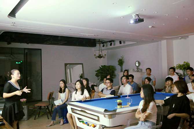 【例外.學(xué)習(xí)周】“軟裝女神”教你從大自然里發(fā)現(xiàn)家具品牌基因！-別墅設(shè)計(jì),軟裝設(shè)計(jì),室內(nèi)設(shè)計(jì),豪宅設(shè)計(jì),深圳例外軟裝設(shè)計(jì)公司