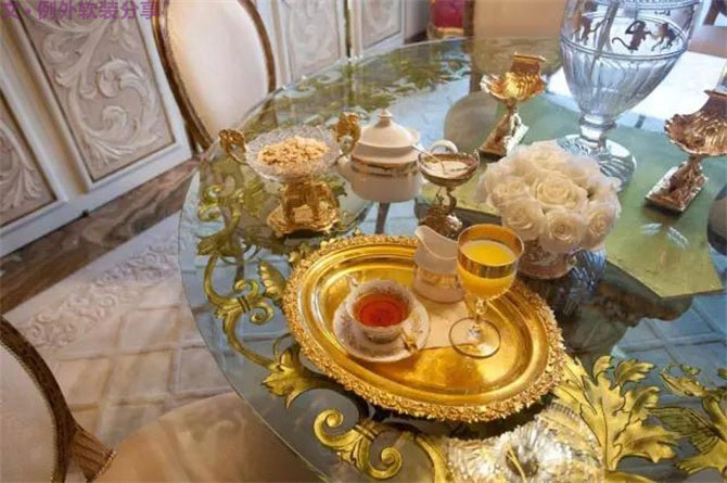 川普是土豪的美國(guó)總統(tǒng)？洛可可風(fēng)亮瞎你雙眼-別墅設(shè)計(jì),軟裝設(shè)計(jì),室內(nèi)設(shè)計(jì),豪宅設(shè)計(jì),深圳例外軟裝設(shè)計(jì)公司