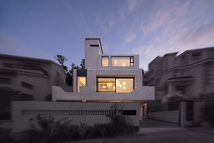 互聯(lián)網(wǎng)大咖于時光中漫游，解鎖1000m2未來感之家！